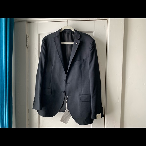 NWT Luigi Bianchi Mantova 2 piece Italian Suit - Picture 14 of 16